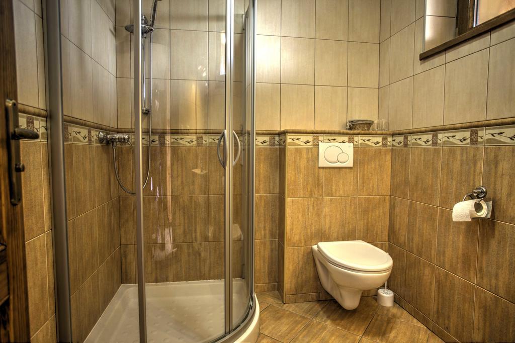 Hotel Penzion Grobsky Dvor Slovensky Grob Zimmer foto